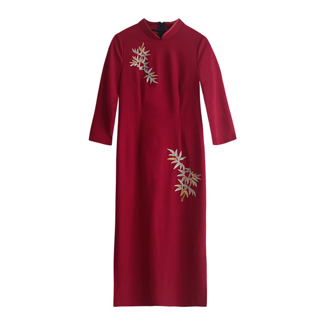 Fenghua autumn new red festive bamboo leaf embroidery large size fat mm cheongsam dress wedding