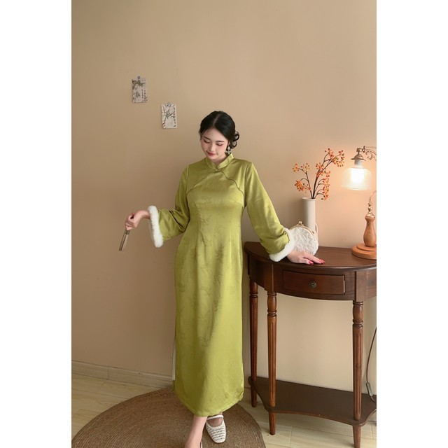 Jade snow plus velvet thickened green fresh large size fat mm woven gold jacquard white cheongsam dress