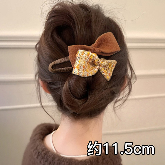 Autumn and winter plush flower duckbill clip hair clip for women 2025 new large size grab clip back of head clip hair accessories hair clip