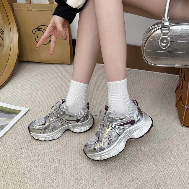 Qianzuhui 2025 new large-size shoes 41-43 spring fashion color-blocking casual shoes versatile sports shoes dad shoes
