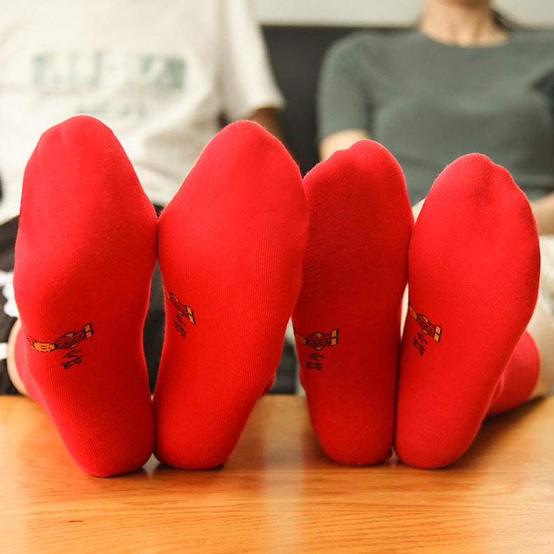 单双装踩小人招福红袜子本命年纯棉情侣袜幸运男女喜庆结婚中筒袜