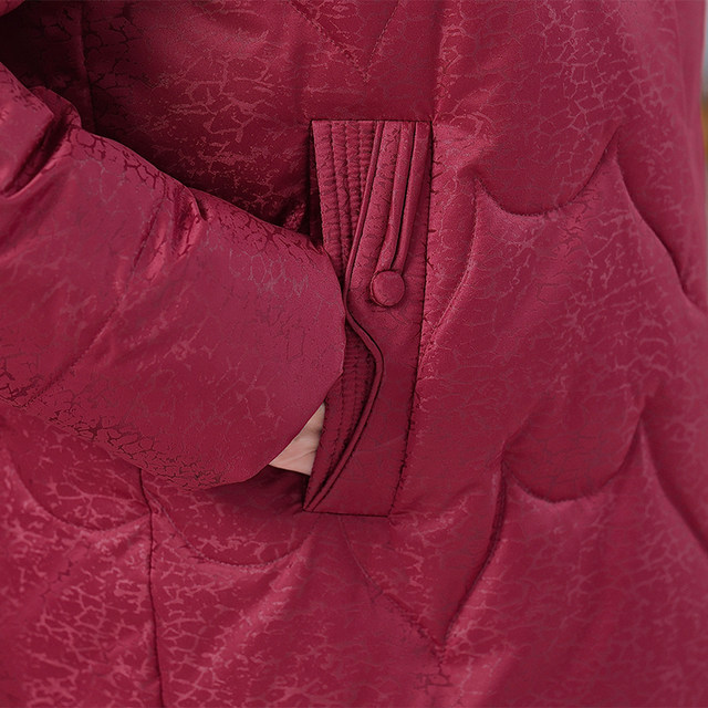 Elderly women's down jacket women's new Chinese style 60-year-old 70-year-old grandma's warm white duck down jacket thick mother's winter cotton-padded jacket