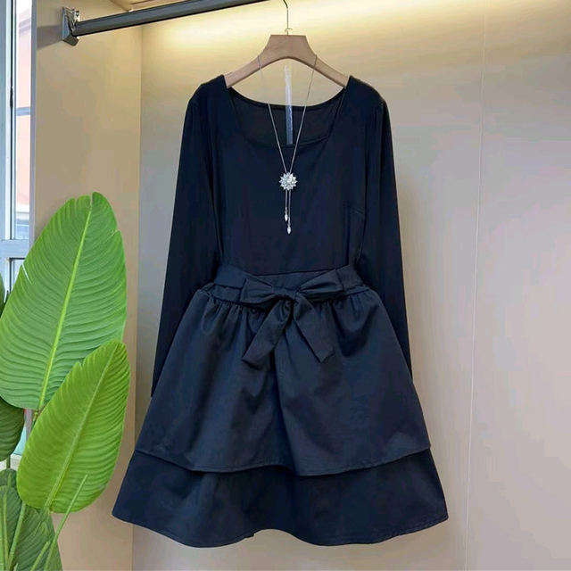 Plus size women's round neck spliced ​​skirt long-sleeved dress fat sister autumn mid-length slim waist casual skirt