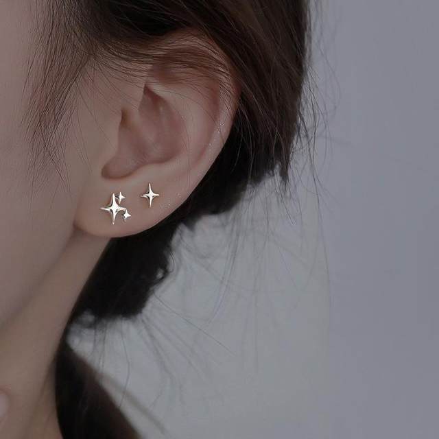 Ear piercing 925 silver small earrings for women set combination sweet style niche design ear bone nails anti-allergic earrings