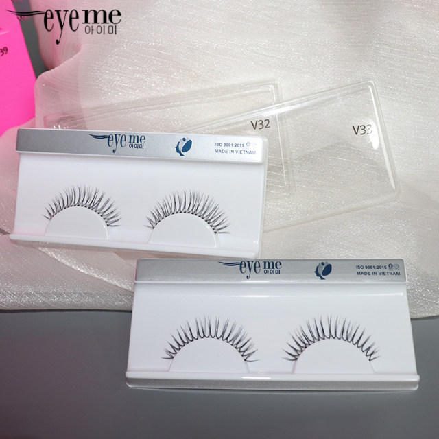 Korean Eyeme fake eyelashes single cluster V -type W -shaped makeup artist Royal Nature can repeat glueless 1 pair
