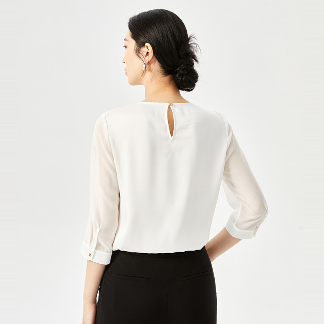 NAERSI/Naersi temperament commuting temperament solid color V-neck 7-point sleeve top for women 25 summer new light people outfit