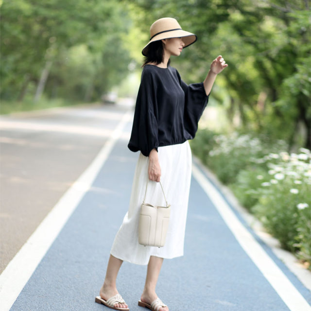 Summer new loose black copper-ammonia top for women's summer French high-end temperament women's shirt bat shirt