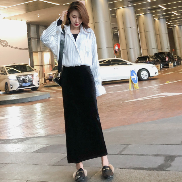 Gold velvet skirt black hip skirt long skirt 25 spring and autumn high waist slit retro mid-length one-step skirt
