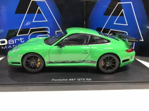 本日のクーポン 2580様のFrontiArt PORSCHE 911(997) GT3 RS www