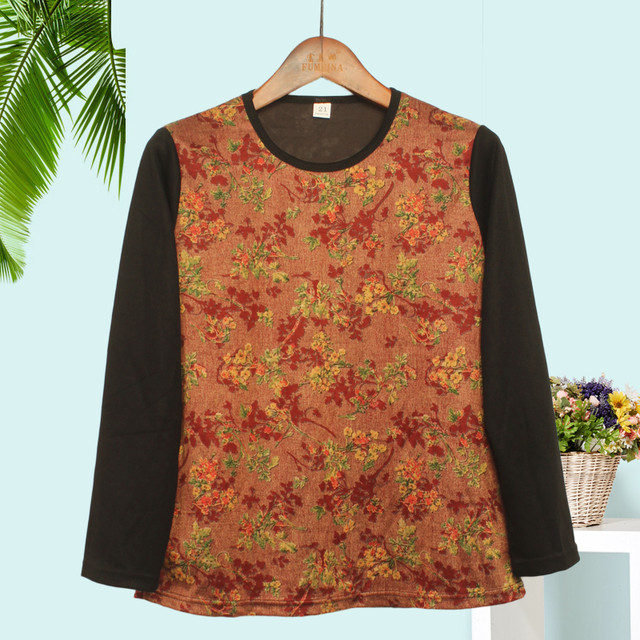 
Middle-aged and elderly autumn 2025 new long-sleeved bottoming women's mother's wear women's belly covering top grandma T-shirt