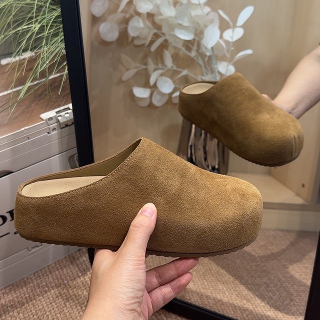Inner heightened Birkenstock shoes semi-travel genuine leather thick sole 2025 autumn and winter new small potato lazy Birkenstock drag women's bag head drag