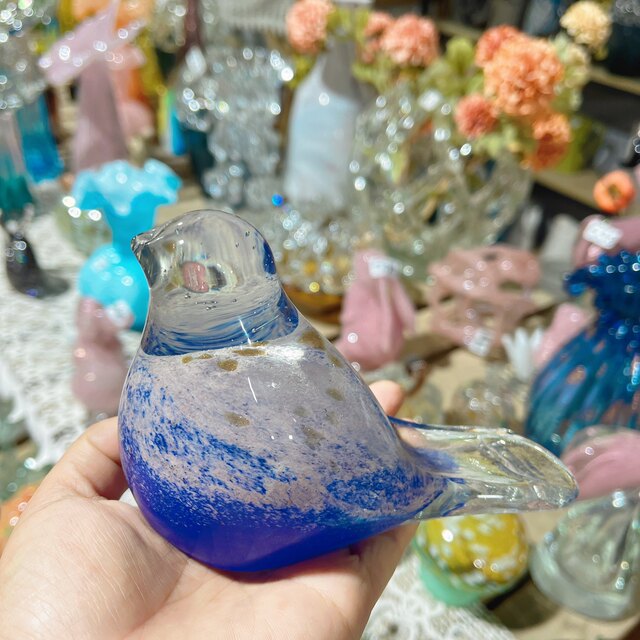 Creative small jewelry ornaments cute home desktop decoration bookshelves town paper glass glazed bird girl birthday gift