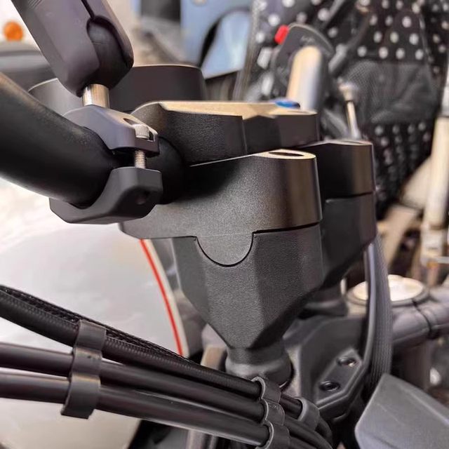 Suitable for 25 models of Jinjila 250, non-destructive modified handlebar heightening code, handlebar heightening pad, heightening and shifting