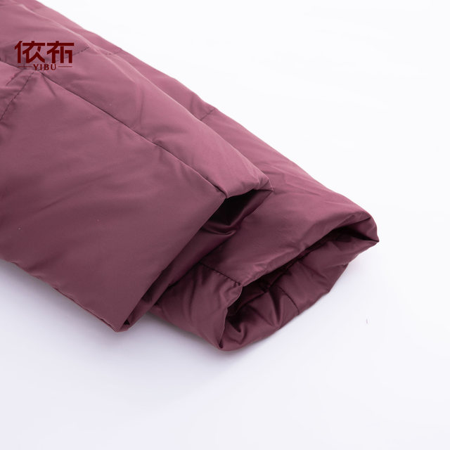 
Yibu middle-aged and elderly women's 2025 new winter down jackets for the elderly thickened and warm mother's clothing large size jackets