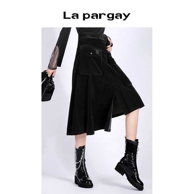 Lapargay Napaja 2023 new women's black skirt personalized fashion asymmetrical mid-length skirt