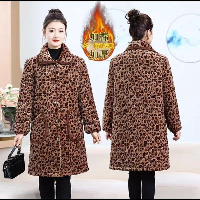 Thickened velvet and leopard print cotton clothes, home clothes, middle-aged women's clothes, new winter cotton clothes, fashionable warm blouses to protect against cold