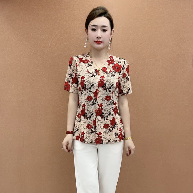Fashionable shirt, new short-sleeved T-shirt in summer, makes you look slim, comfortable, breathable, versatile, age-reducing and fashionable middle-aged and elderly mothers' outfit