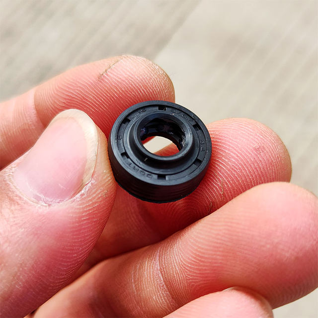 
Wall breaking machine soymilk machine cutter head oil seal seal ring water seal 8*16*5/6.7 universal knife internal waterproof ring