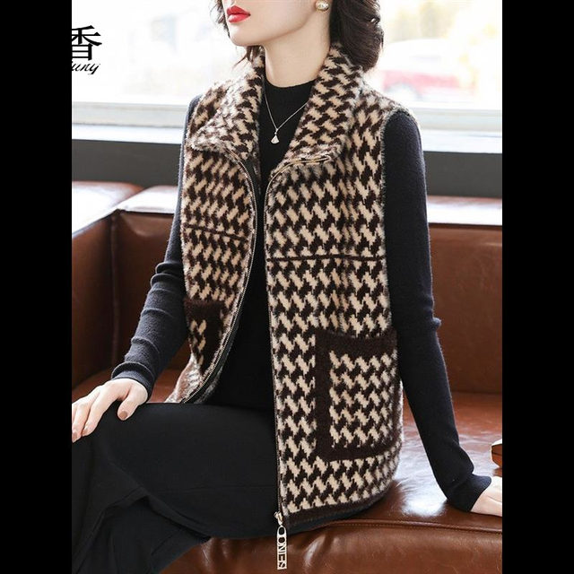 Mom autumn and winter mink vest vest middle-aged women knitted cardigan middle-aged and elderly short vest top