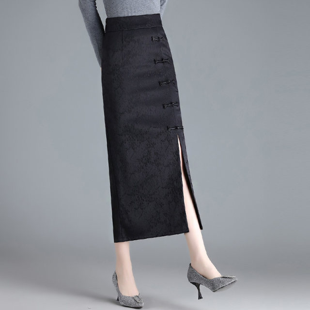 Women's Spring and Autumn Medium-Length Spring 2025 New Slim Slit Retro Chinese Style Cheongsam One-Step Skirt
