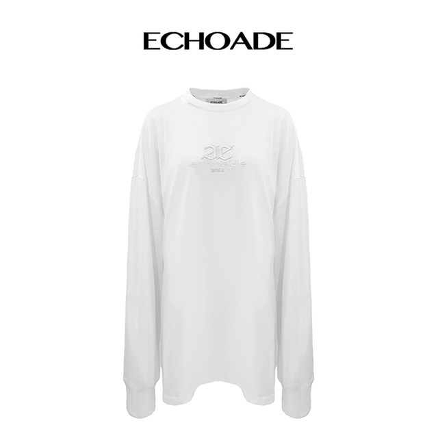 ECHOADE's classic continuation of the exquisite round neck, Oversized dropped shoulders, large profile embroidered long-sleeved T-shirt