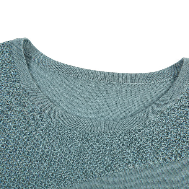 Miranden Middle-aged and Elderly Mothers' Fall 2025 New Fashion Embroidered Round Neck Sweater Women's Long Sleeve Top