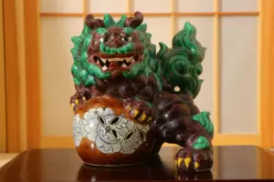 九谷 玉獅子 30cm 白 八幡窯 白獅子 獅子 唐獅子 置物 品 KUTANI WARE