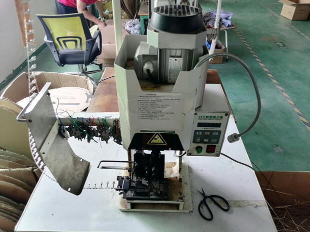 深圳工厂8pinhy2.0端子线束排线端子线电子电器端子线束加工定制