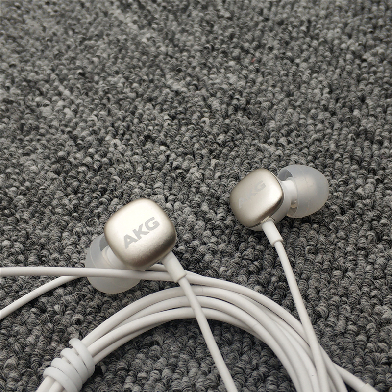 Hifi custom high-end in-ear belt McGarry volume-reducing headphones into the ear headphones