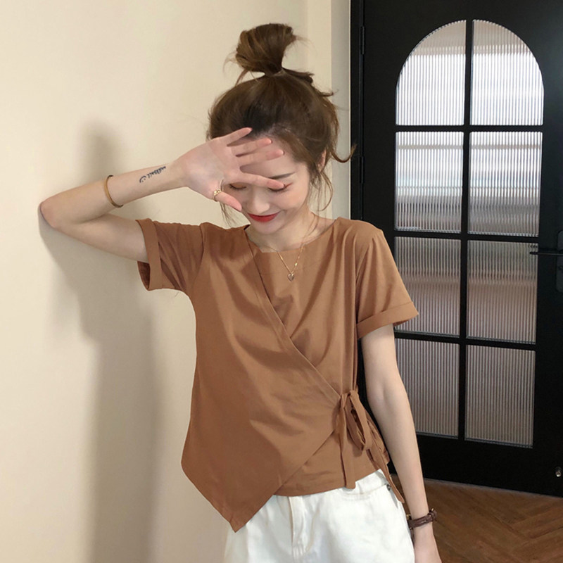 2021 Summer bottomless womens round collar with irregular strap design feel bottom t-shirt waist short-sleeved top