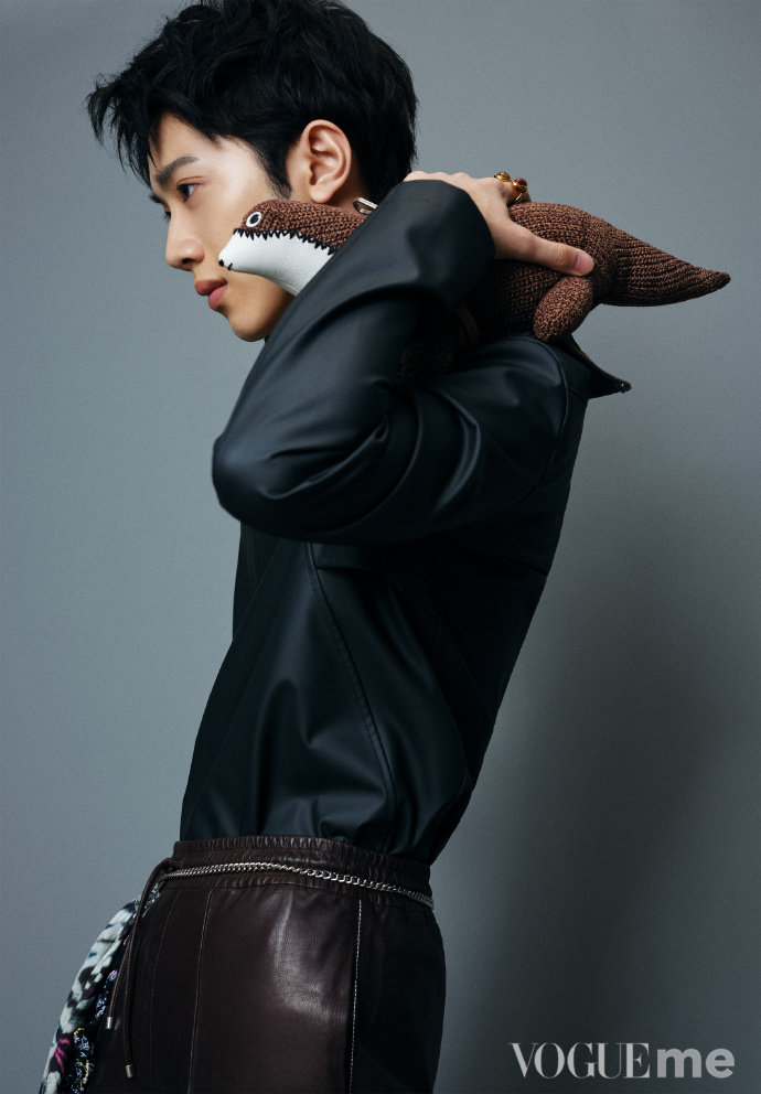 Lais interview with VogueMe Apparel and Beauty magazine December 2019