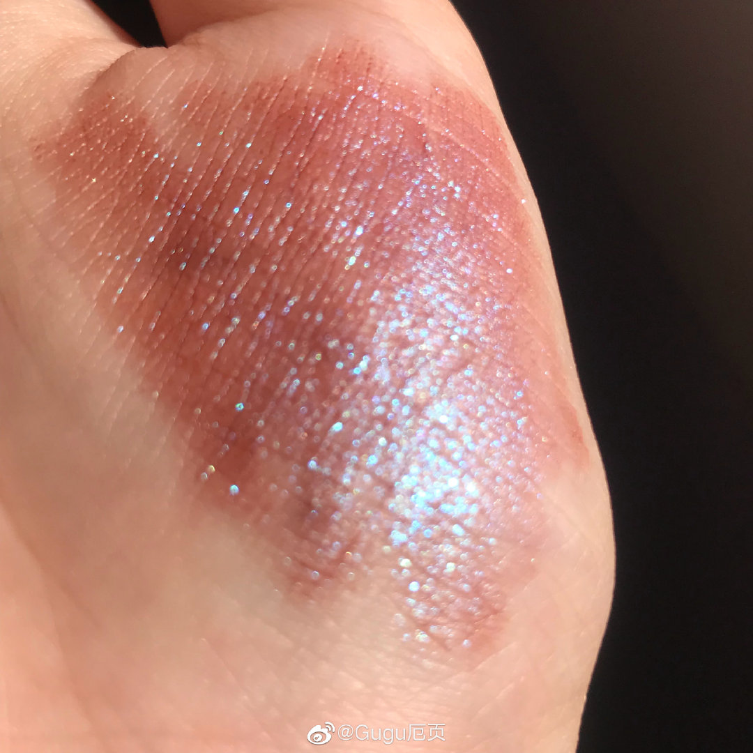 Polarizing brown! Laura Mercier Lola 19 New Eye Shadow Pen 26 Rush