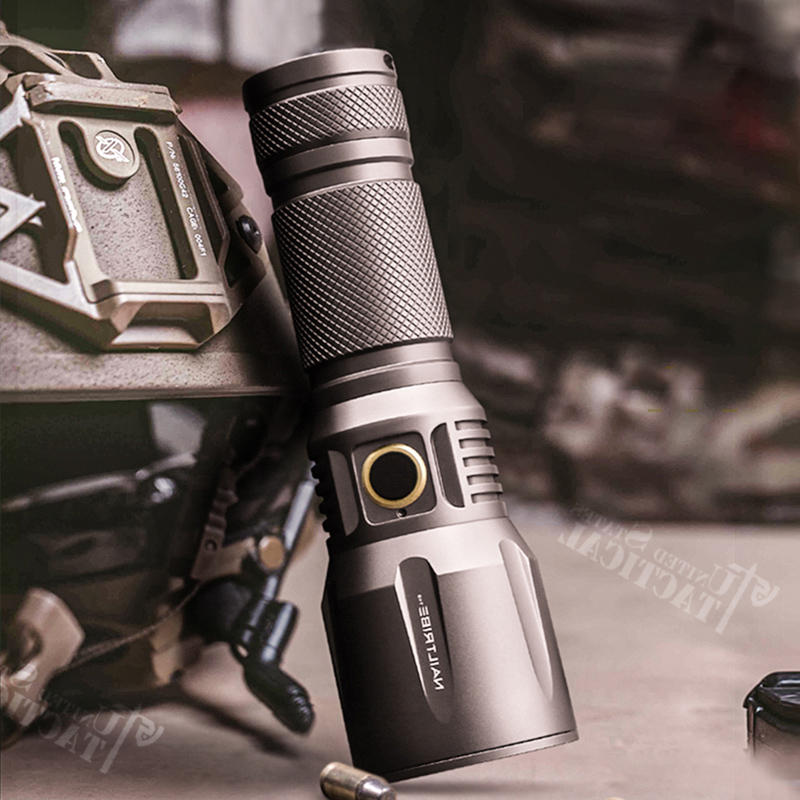 高端德国手电筒超亮强光氙气灯狩猎专用可充电耐用锂电池户外远射