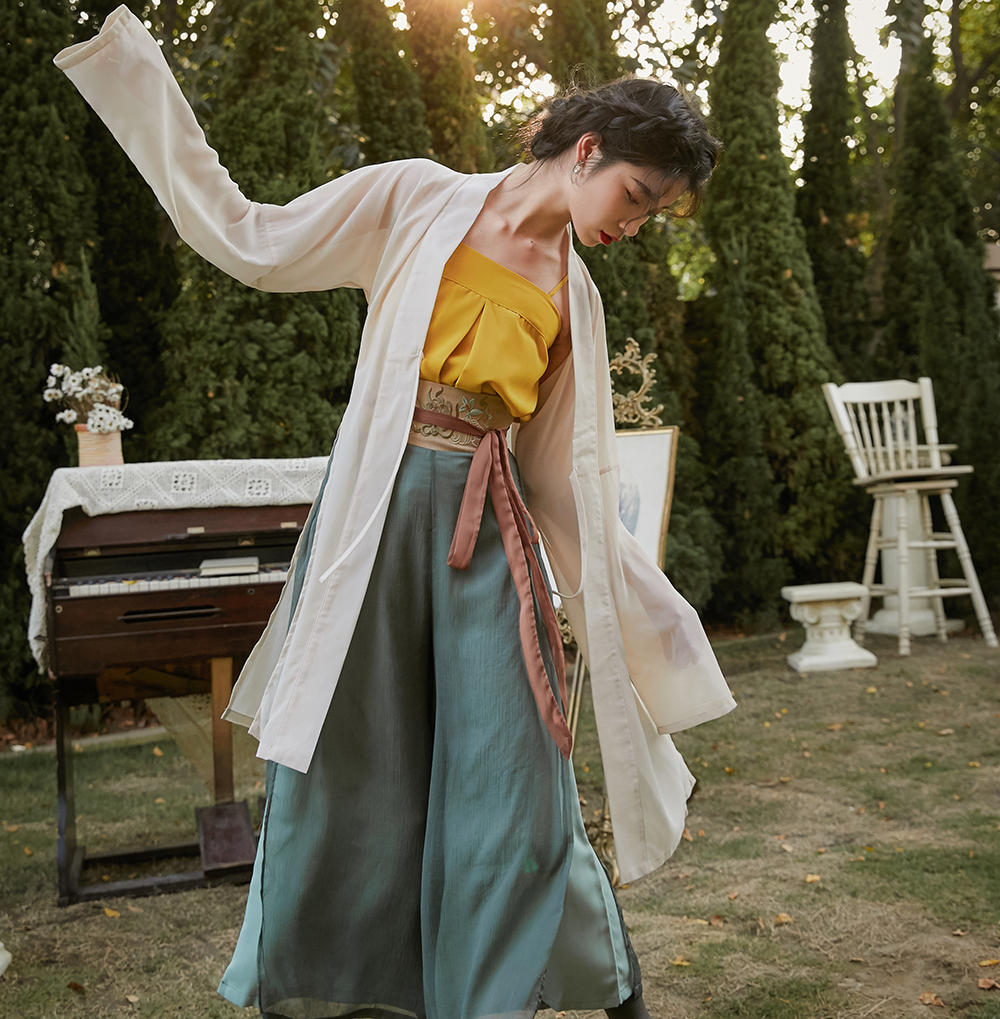 梨花落新款简约日常汉服改良宋制汉元素宋裤三件套装长褙子吊带女