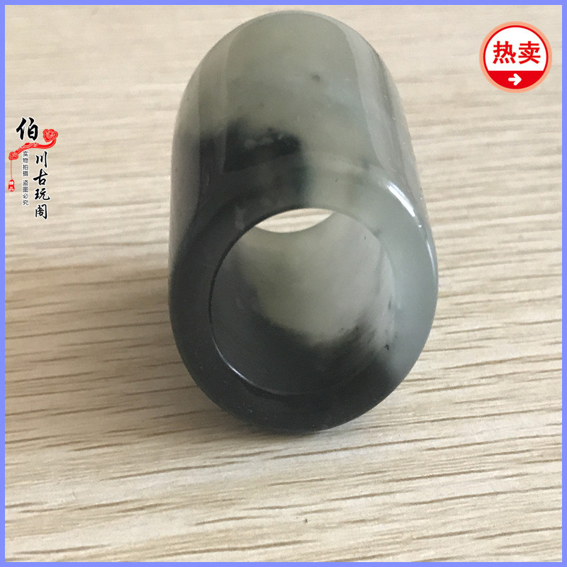 Antique collection antique jade jade old object pendant pieces to pieces of high ancient jade war Han Mingqing ring antique finger