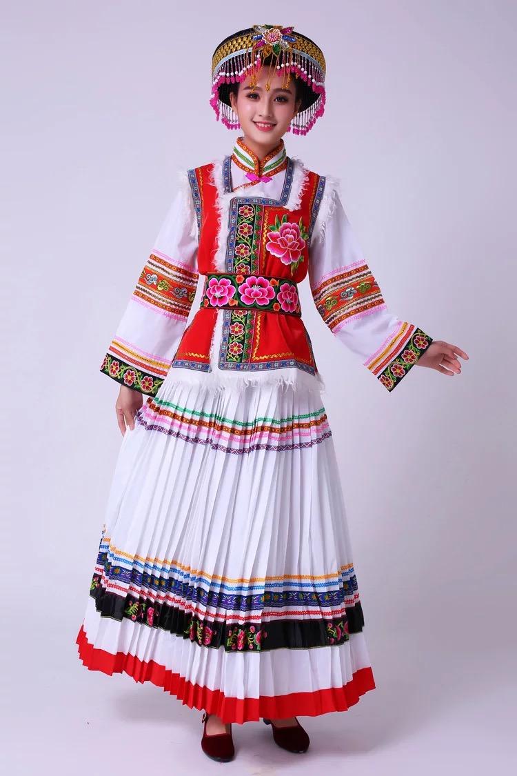 昆明出租迪庆普米族女傈僳族云南少数民族本地生活舞蹈服装演出服