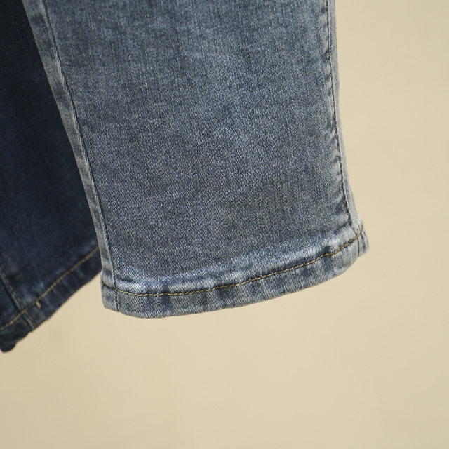 300 large size jeans for women 200Jin [Jin equals 0.5kg] Fat MM elastic waist loose slimming elastic nine-point daddy harem pants autumn