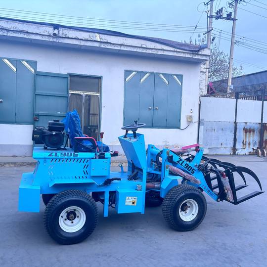Four-Wheel Drive Single-Bar Diesel Small Forklift, Electric Small Forklift, Household Loader, Construction Waste Cleaning, Animal Waste Cleaning Truck