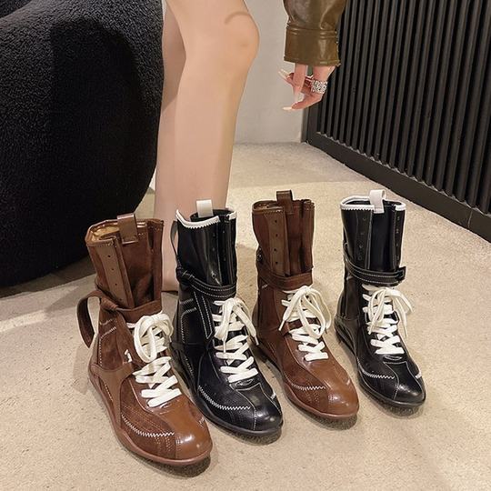 Casual Retro Versatile Inner Heightening Boots for Women 2025 New Versatile British Style Round Toe Lace-Up Sports Short Boots