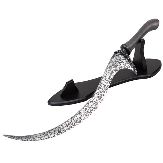 
Elden's ring Melina's weapon mission short knife 1:1 old man's ring cos metal weapon props are not edged