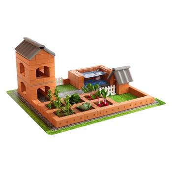 [Real bricks and tiles] Little masons build a house