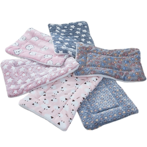 Four Seasons Geopon Dog Cushion Dog Cat Mats Sleeping Cat Cushion Cat Catting Cats Sleeping Pet Products Winter Winter Winning