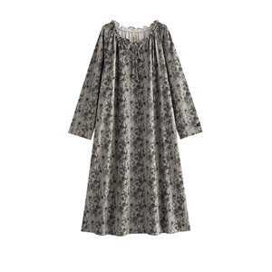 
Carrefen nightgown women's pajamas spring and autumn autumn autumn pure cotton long-sleeved ink dress slim and long style