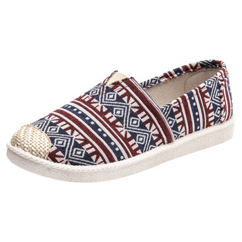 old Beijing cloth shoes for women spring and autumn