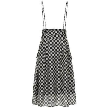 Mandes' mid-length commuting skirt
