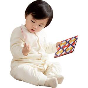 
British black and white card baby early education card baby color visual excitation card 0 to 3 months of chasing flash card toys