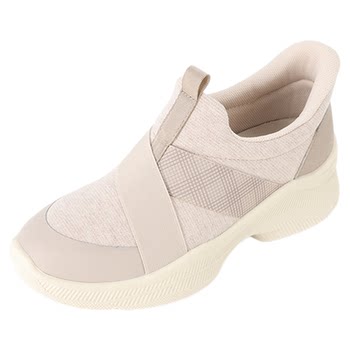 
[63-year-old Japanese brand] Slip-on walking shoes