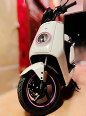 Наклейки на электромобиль 小牛电动车改装轮毂贴纸防水个性装饰贴电瓶车钢圈贴轮胎贴花定制