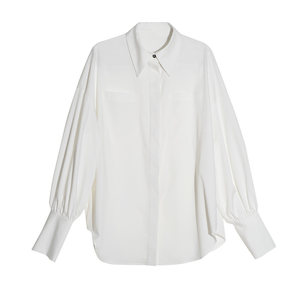No fantasy X Chen Chen Chentaitai white closure bubble sleeve long -sleeved white shirt
