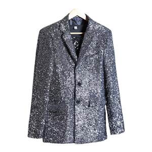 
Star Joker Xue's concert style milk gray sequined suit male star's same style stage catwalk dress